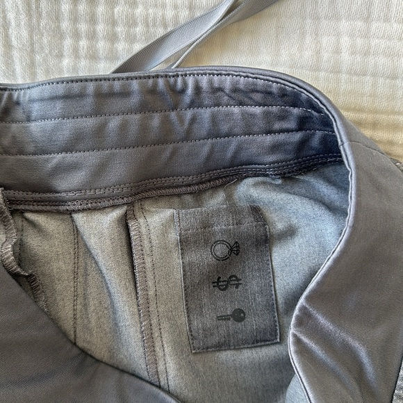 Figs Zamora Jogger scrub pants. Size XS tall. Graphite color - Picture 10 of 11